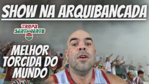 ASSIM COMO O TIME EM CAMPO TORCIDA DO FLUMINENSE DÁ SHOW NA ARQUIBANCADA